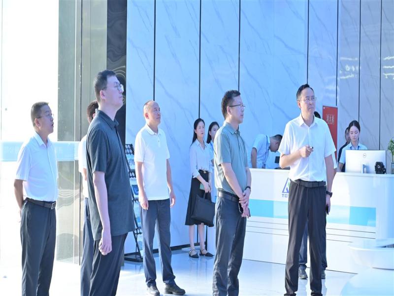 周兵赴巴中調研指導審計工作